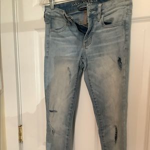 American Eagle super super stretch